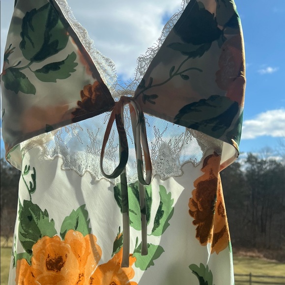 ASOS White and Yellow Floral Maxi Dress - Picture 3 of 9